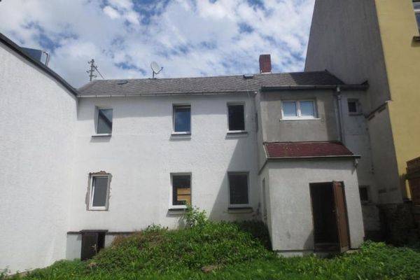 Objekt-Nr.: 9224 - Einfamilienhaus zum sanieren mit 2 Bädern und Gäste-WC in Pausa-Mühltroff