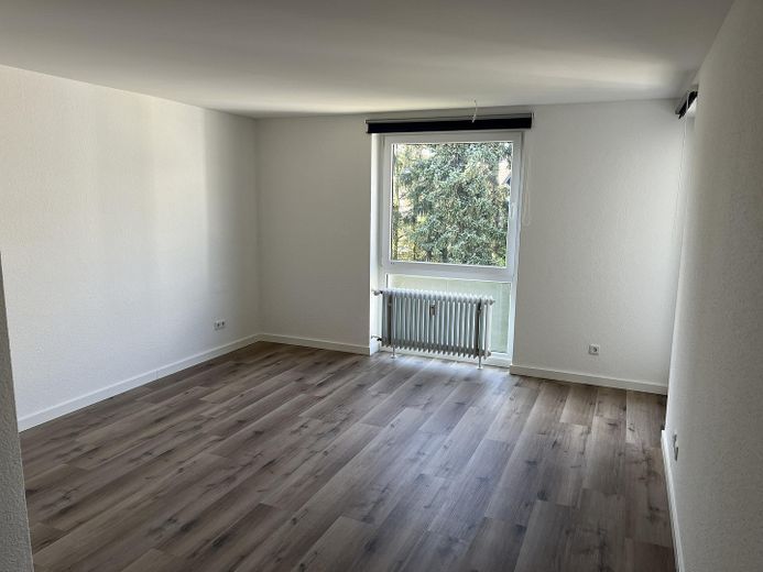 Traumhafte 3-Zimmer-Wohnung mit 2 Balkonen – Schlafzimmer