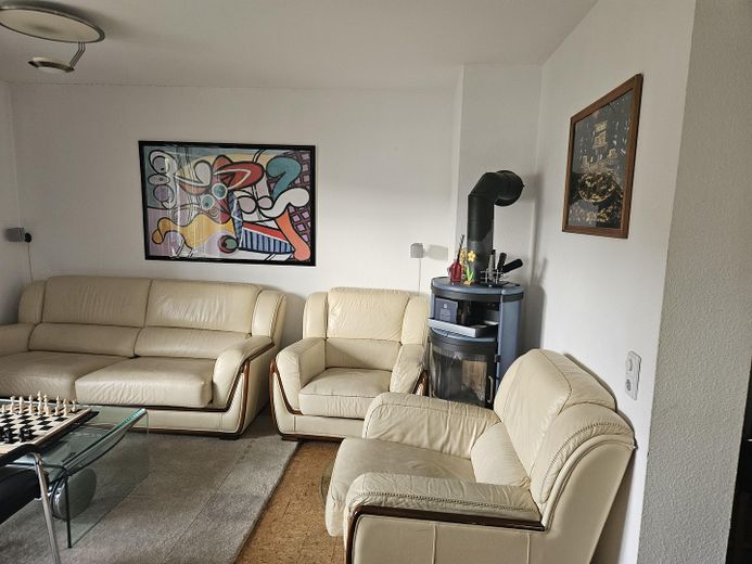 Wohnzimmer mit Kamin