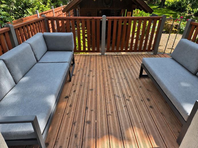 Elegante casa bifamiliare ristrutturata con terreno edificabile urbanizzato a Diemelsee-Adorf – Hochterrasse 