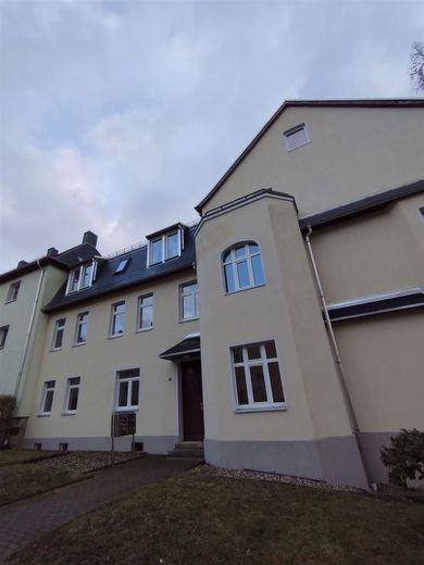 Großzügige 1-Zimmer mit Laminat und Dusche in ruhiger Lage – IMG_20240124_085437