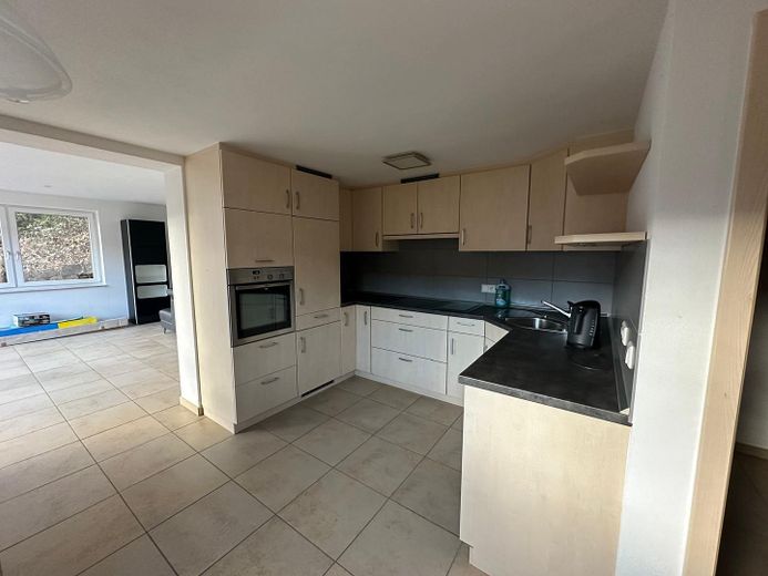 Traumhaus in Top Lage mit Einliegerwohnung und hohem Ausbaupotential und großem Grundstück – Foto 11