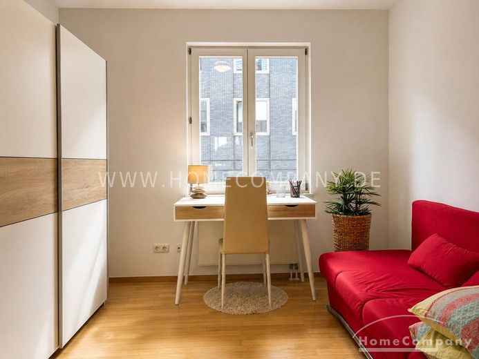 Großzügig geschnittene 3-Zimmer-Wohnung mit Balkon in der Maxvorstadt – 3bef71df3800605a541dd028bda52aac9ad8d49d.jpg