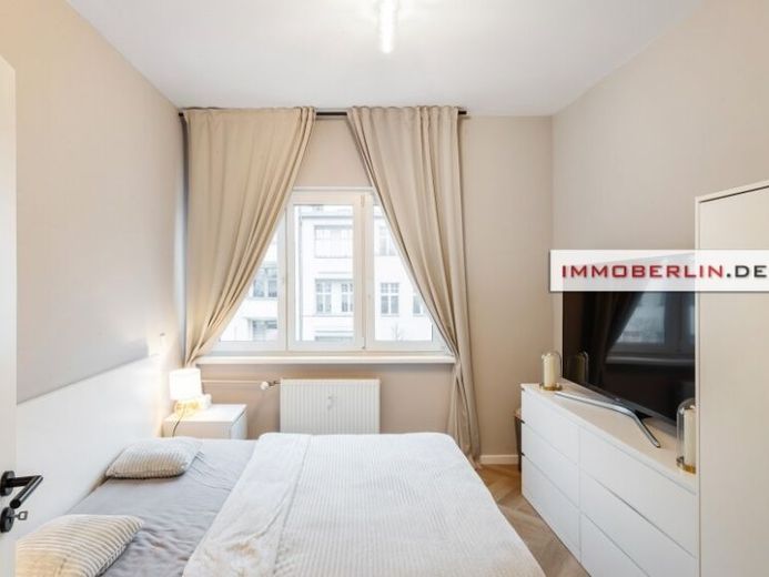 IMMOBERLIN.DE - Exquisitely equipped & furnished apartment with west loggia – Photo 1