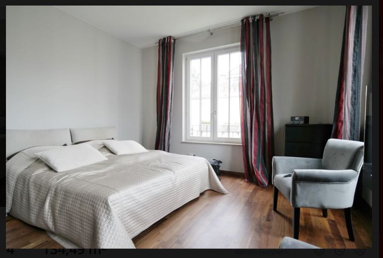 4 Zimmer Wohnung in einer Stadtvilla in Schmargendorf, Fußbodenheizung, Terrasse, 2 TG Stellplätze – Elternschlafzimmer