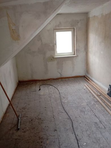 HEIMWERKER- oder Handwerker- HAUS mit Nebenhaus und großem Garten - Zentral in Bretten – Renovierungsbau1