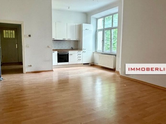 IMMOBERLIN.DE - Angenehme Altbauwohnung mit Loggia in gefragter Kiezlage – Foto 1