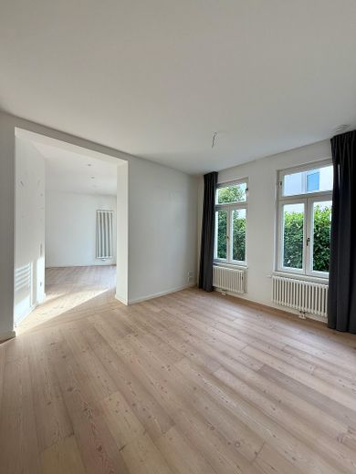Representatief appartement in een historisch pand, met stijl & charme – ESSBEREICH 