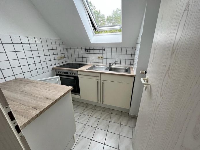 Lahnstein’de, Lahneck Kalesi manzaralı balkonlu mobilyalı dubleks daire – Küche
