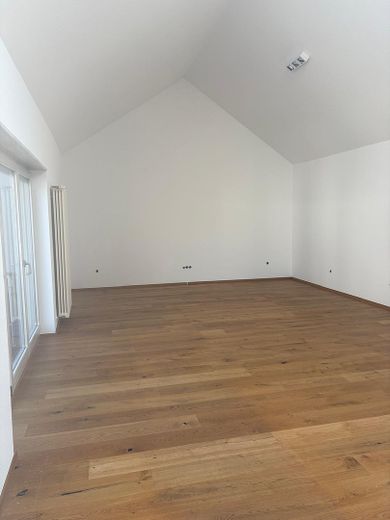 Maisonette Wohnung in zentraler und ruhiger Lage von Rheingönheim – Wohnbereich 1.OG