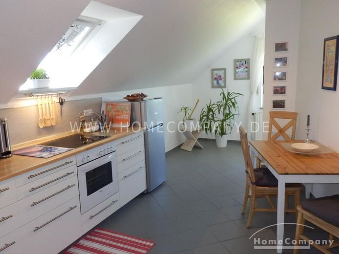 Modern eingerichtete Wohnung in Bosau bei Plön mit Seeblick – b112fc05f1b46868a135b109f06733112fec991f.jpg