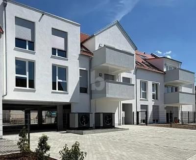 MODERN, COMFORTABEL EN DREMPELVRIJ WONEN – 1782116904_7c45f2b.jpg