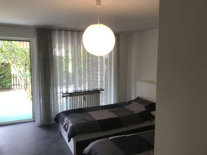 PERFEKT: Schöne vermietete 2 ZW, mit Terasse - DENZLINGEN - WOHNANLAGE – SCHLAFZIMMER ZUM GARTEN