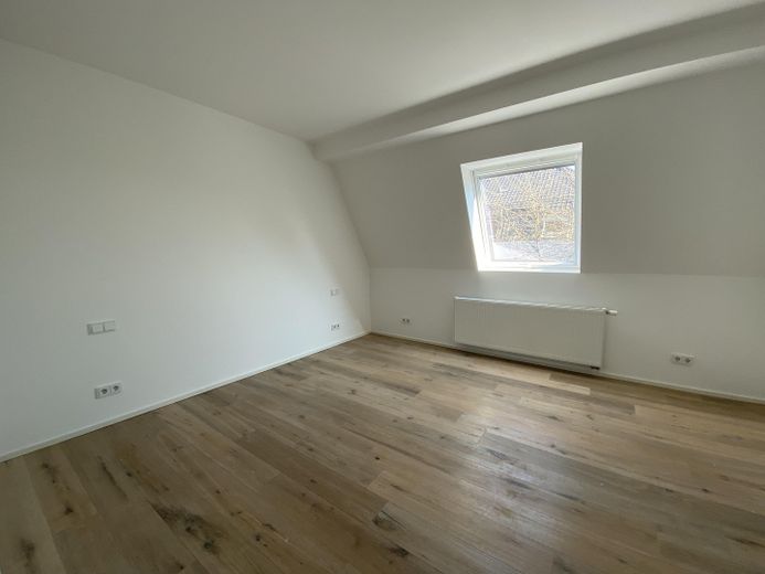 Exklusive 4-Zimmer-Maisonette-Wohnung im Dachgeschoss mit 2 Balkonen – Rüttenscheid – Foto 7
