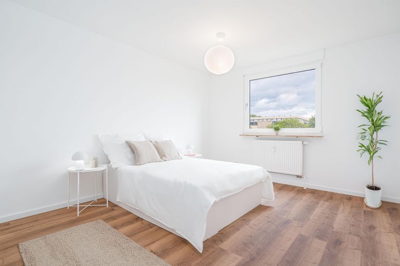 Appartement fraîchement rénové avec loggia à Nürnberg-Röthenbach – Schlafzimmer