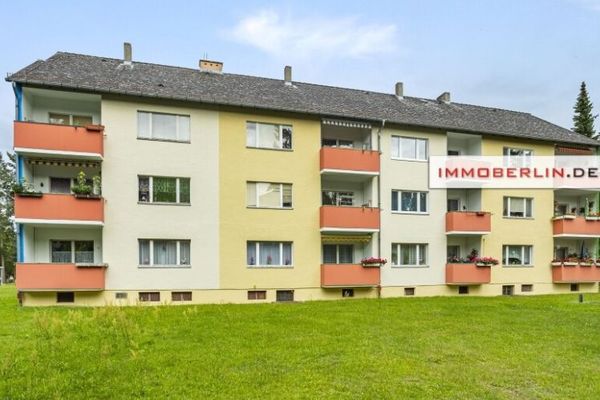 IMMOBERLIN.DE - Attraktive Wohnung mit Loggia in sehr guter Wohnlage
