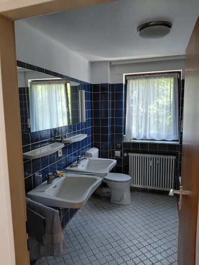 Şampanya havasında huzur vahası, komisyonsuz – Badezimmer
