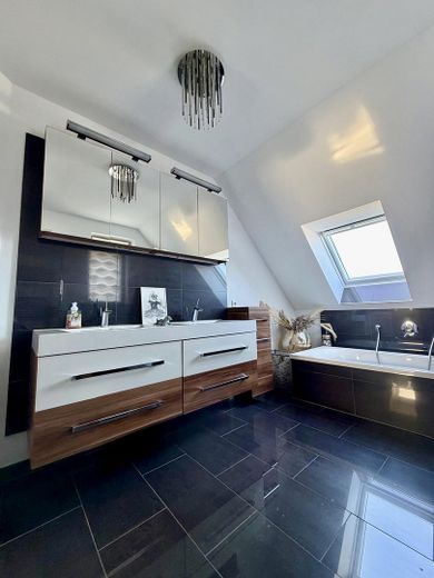 Strandnah und provisionsfrei, modernes Einfamilienhaus – Foto 7