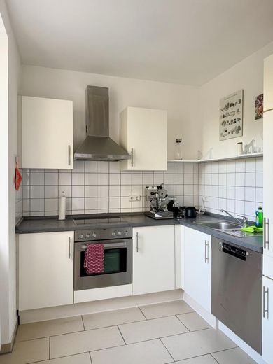 Geräumige 2 Zimmer Wohnung zentral in Prenzlauer Berg – Küche
