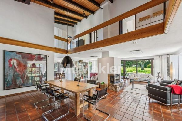Architektenvilla mit Traumgrundstück in Ostseenähe