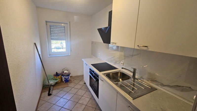 Schöne 2-Zi. ETW mit Balkon, komplett renoviert, in MA-Vogelstang – Bild 1