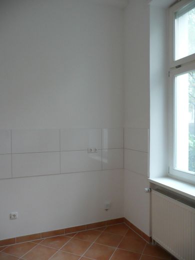 Sfeervol 2-kamerappartement in een oud gebouw met privétuin & terras in Berlijn-Pankow – Küche