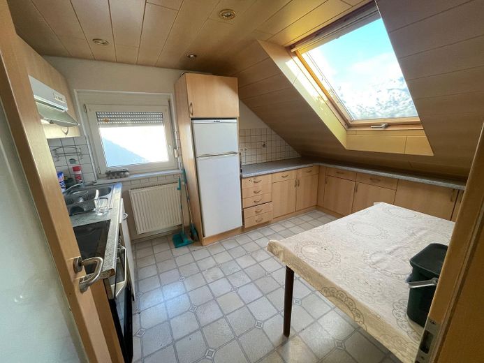 Maison de 3 familles à Villingen-Schwenningen – Küche DG