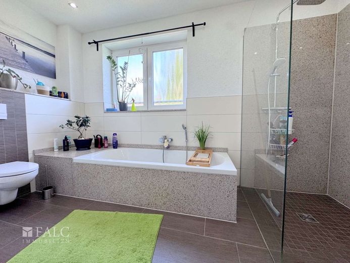Platz zum Leben, Lieben &amp; Ankommen - moderne Wohnung – Badezimmer