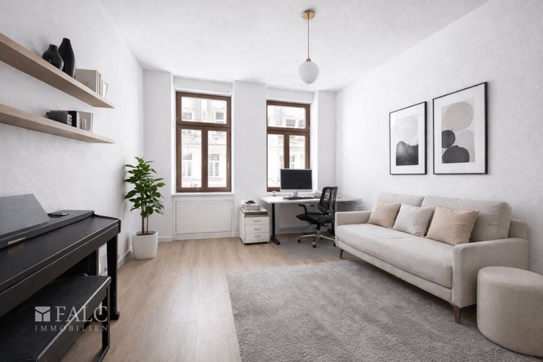 Altbauperle in Stadtfeld-Ost: Charmante 3-Zimmer-Wohnung mit Balkon &amp; Wertsteigerungspotenzial – Büro virtuell eingerichtet