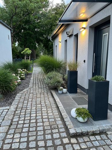 Exklusives Einfamilienhaus mit parkähnlicher Gartenanlage, hoher Autarkiegrad – फोटो 5