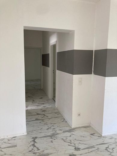Helle DG Wohnung , 4 Zimmer, in Mannheim Käfertal – Flur zu den Schlafbereichen