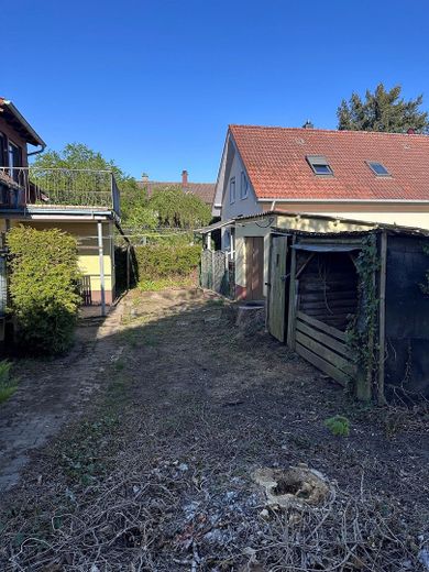 Seltene Chance in PF-Büchenbronn: 671 m² Grundstück mit Abrisshaus & Neubaupotenzial – Foto 3
