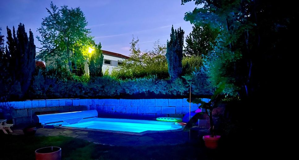 Wunderschönes Haus mit Pool und Sauna (teilmöbeliert) – Foto 2