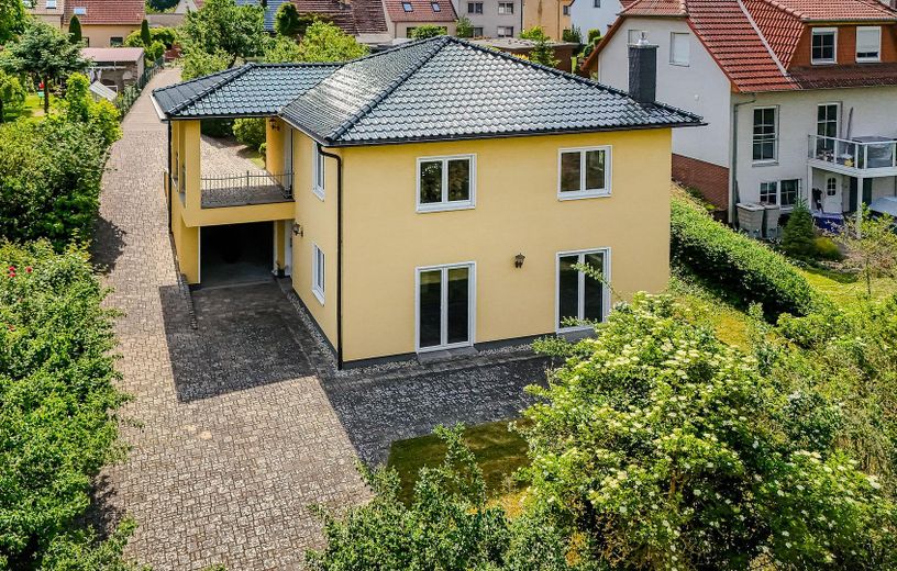 Hausansicht Gartenseite