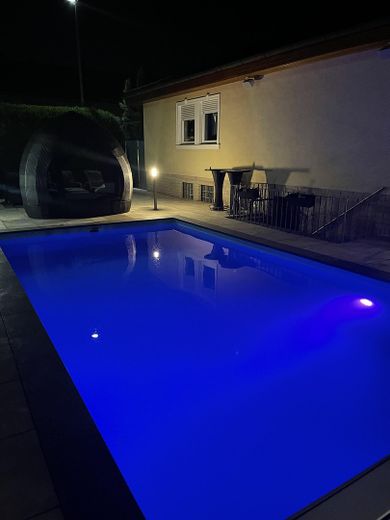 Wunderschöner Bungalow in Mutterstadt mit Pool – Foto 8