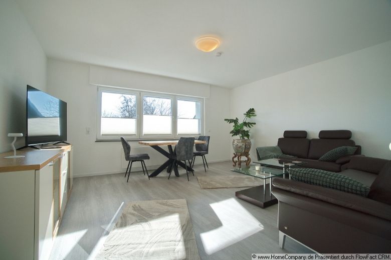 Hochwertig möblierte 3-Zimmer-Wohnung mit Erstbezug-Charakter im Dreifamilienhaus – 39e7206ee52fbf3ebc3877ef80b4aa3c2f4d41b6.jpg