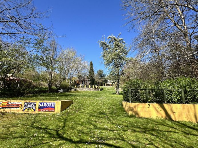 Villa mit Gutshauscharakter auf 3500m²-unverbaubarer Seeblick in Kieler Stadtrandlage – Traumhaus am See - Garten