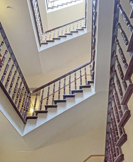 Traumhafter Altbau in direkter Pankelage | Erstbezug | Saniert | Provisionsfrei – Treppnehaus