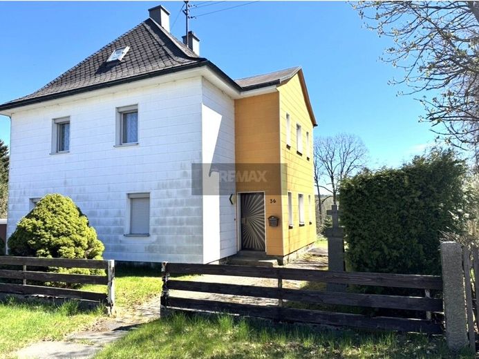 Freistehendes Einfamilienhaus mit Garten in Nagel ( Fichtelgebirge ) – Außenansicht des Hauses