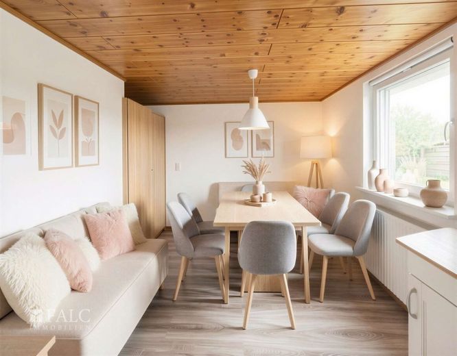 Charmantes Fachwerkhaus mit Scheune, Garten &amp; vielseitigen Nutzungsmöglichkeiten – Esszimmer 1.OG - (KI generiert)