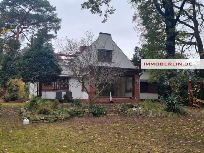 IMMOBERLIN.DE - Emplacement de premier choix près du centre-ville ! Maison confortable avec grand jardin à proximité de la Havel – Photo 1