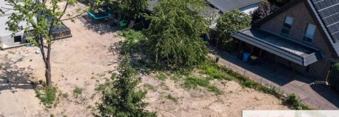 IMMOBERLIN.DE — Приваблива земельна ділянка під забудову в сімейному районі на околиці Берліна