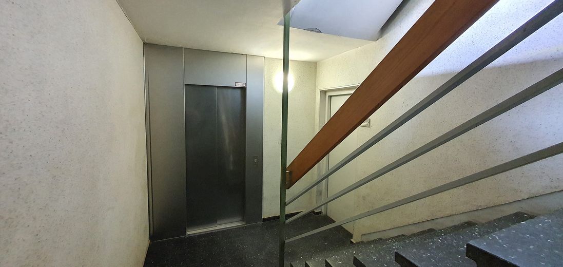 Fahrstuhl Keller Tiefgarage