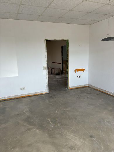 Vermietung: Großzügige Praxis- oder Bürofläche mit Entwicklungspotenzial im Herzen von Bad Kreuznach – फोटो 5
