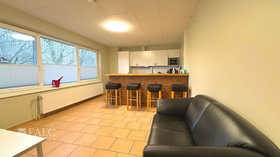 ***Top Gewerbeimmobilie mit Lagerhalle und Büroflächen - perfekt für vielseitige Nutzungskonzepte*** – Küche