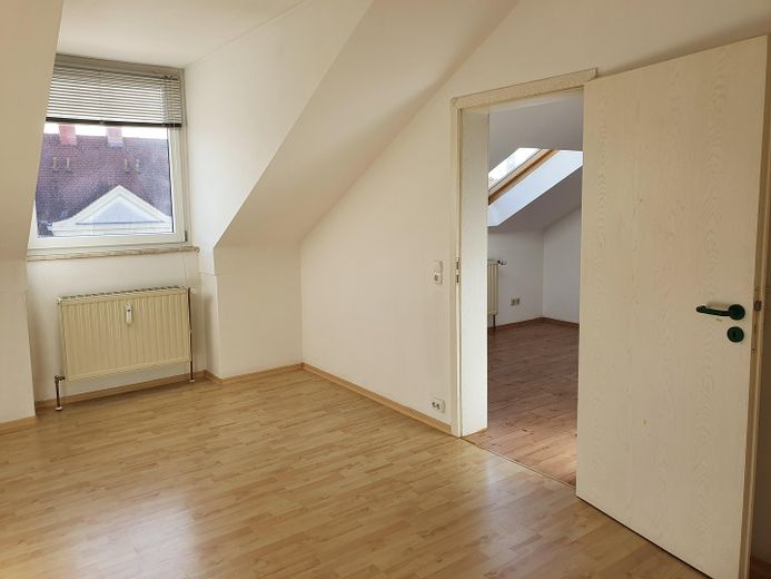 Schlaf- und Arbeitszimmer