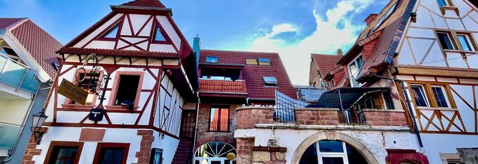 बालकनी सहित 5 कमरों वाला Maisonette अपार्टमेंट, 120 m², पुराने शहर के भवन में – Bad Bergzabern – Außenansicht