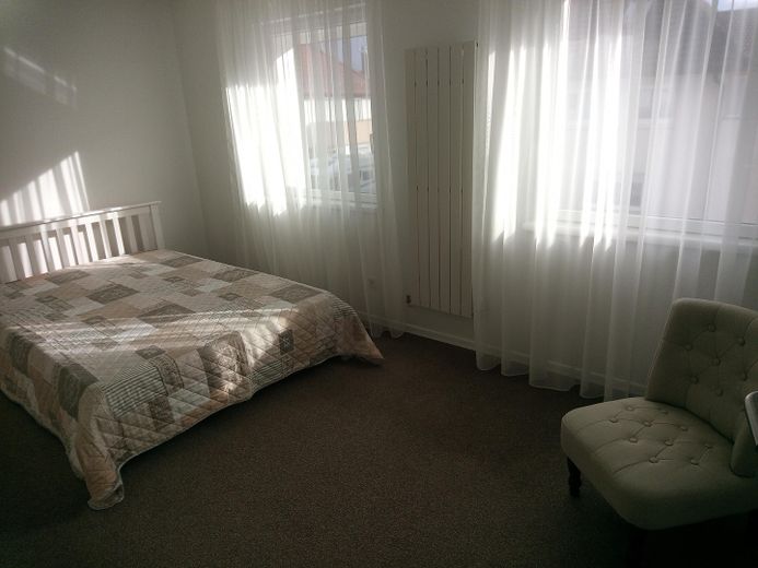 DHH con apartamento de invitados – Foto 11