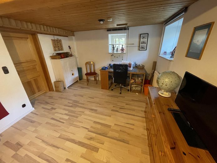 Gäste / Arbeitszimmer UG