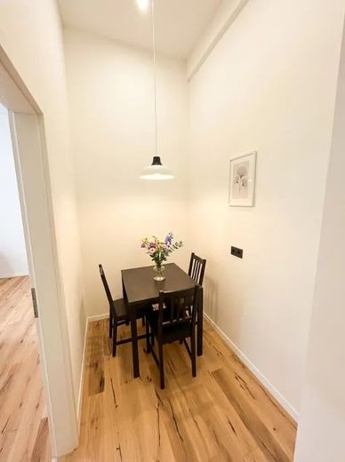Zentral wohnen, entspannt leben / Emser Straße 40, Frankfurt am Main / 3.OG / WE8 / Zi.4 – Gemeinschaft